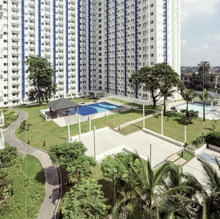 Apartment #22 Grass Residences Tower1a 22f *