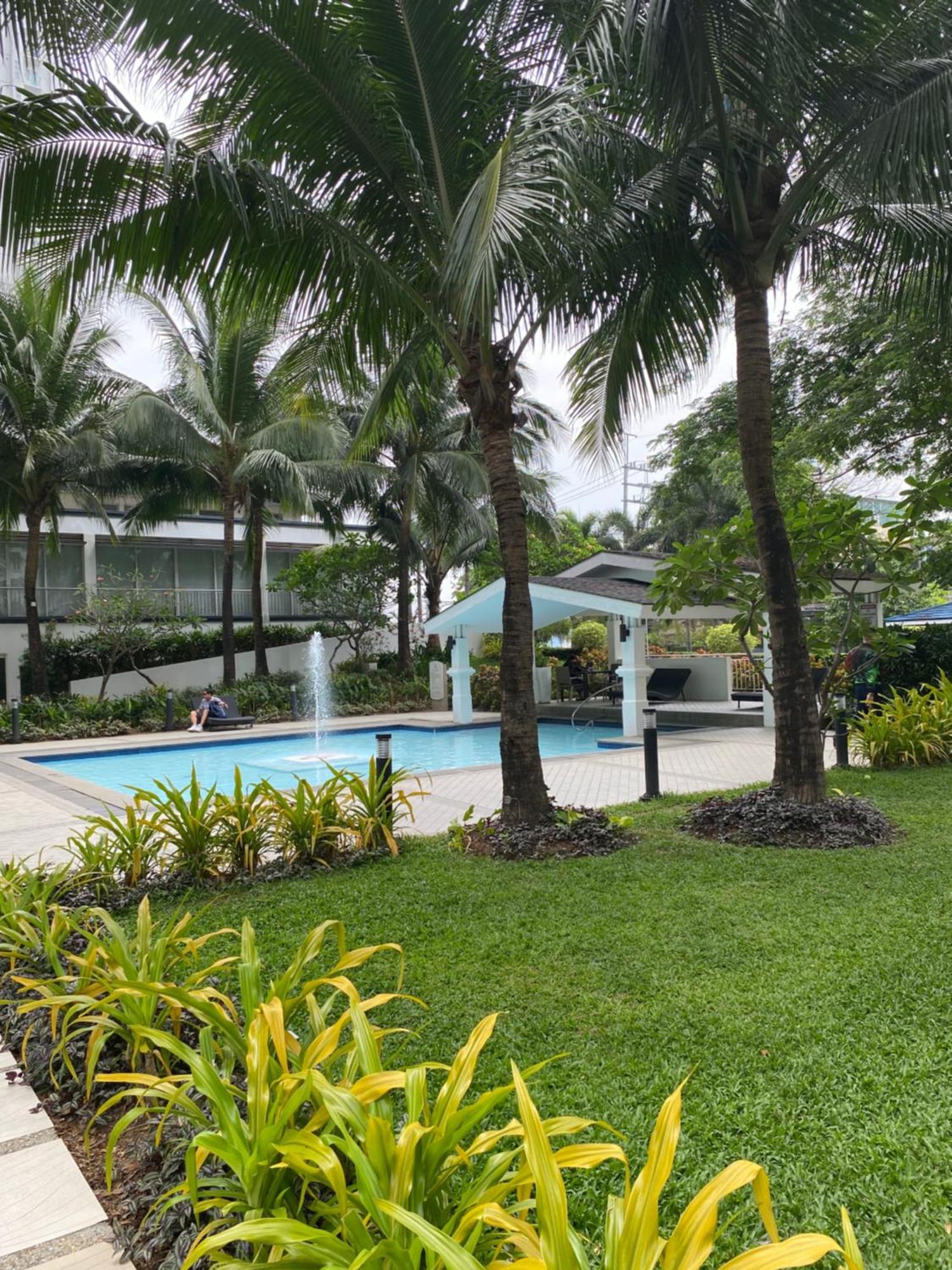 #22 Grass Residences Tower1a 22f Apartment Manila