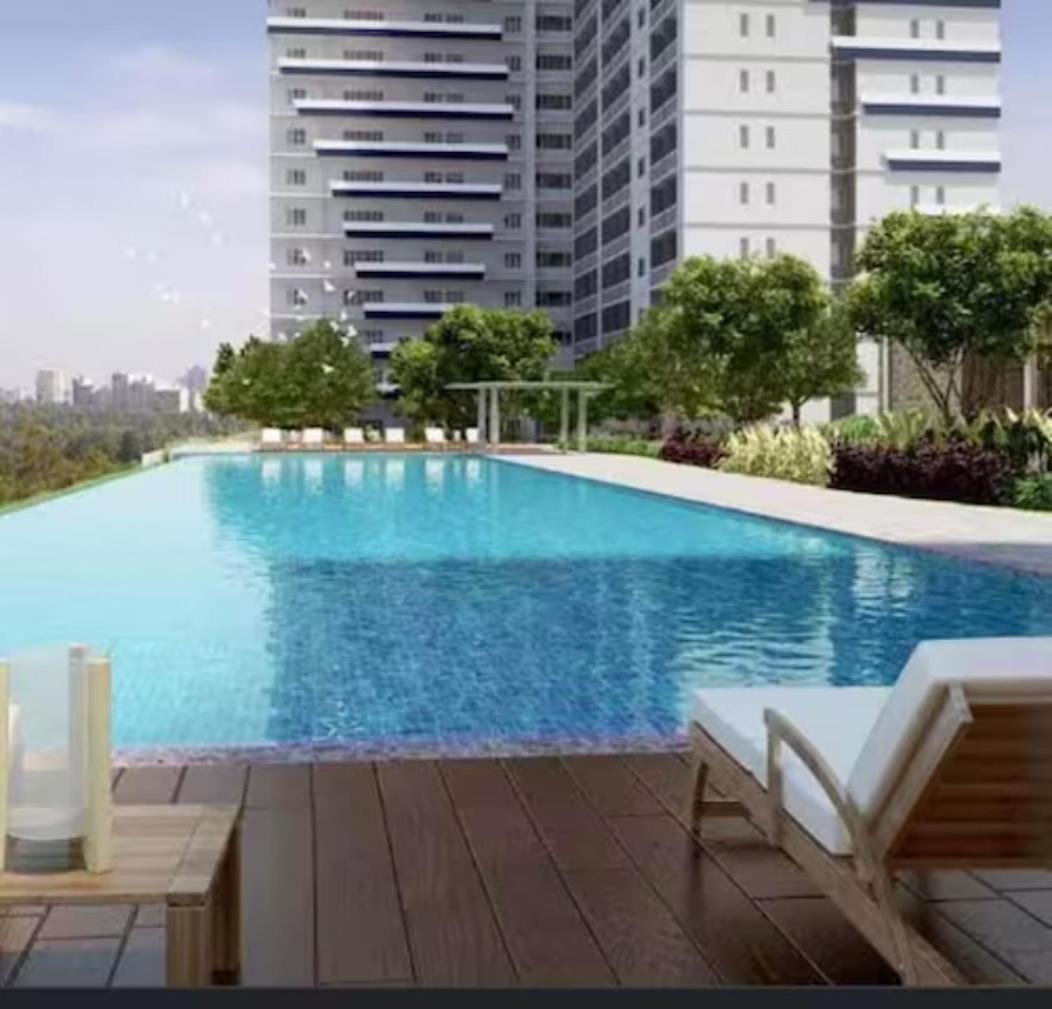 Apartment #6 Grass Residences Tower4 28f Manila