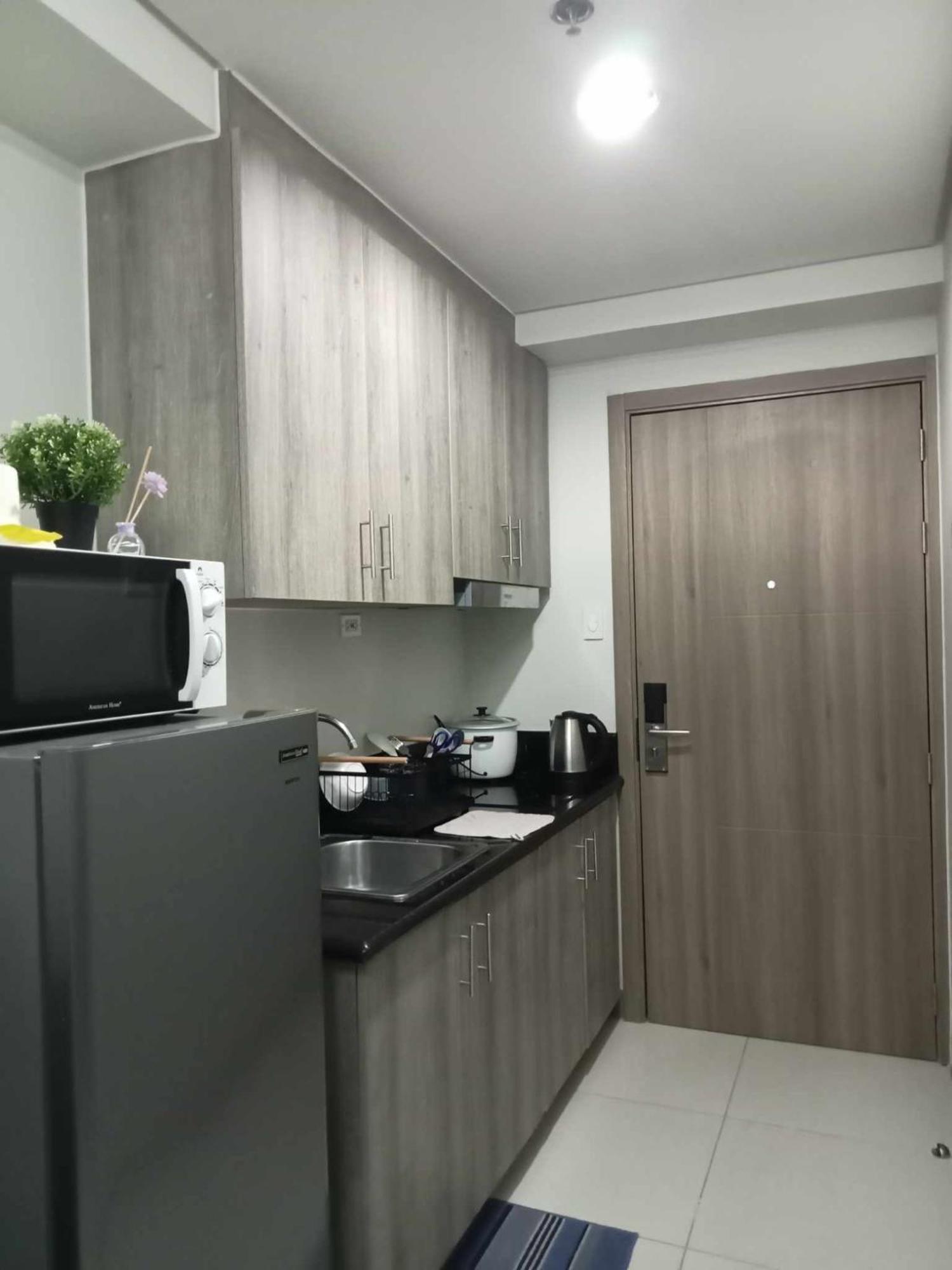 Free Wi-fi Luxurious Haven By The Bay - 2br Near Moa Picc Ccp Manila