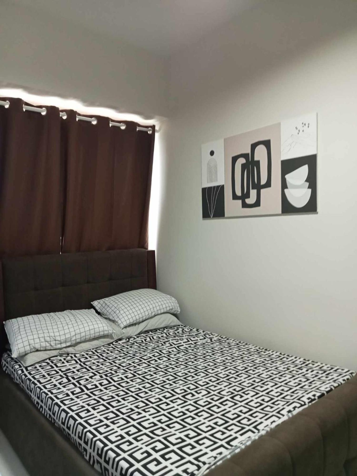 Free Wi-fi Luxurious Haven By The Bay - 2br Near Moa Picc Ccp * Manila