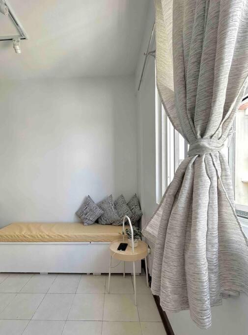 Budget 2 Bedroom With Free Parking Near Naia * Manila