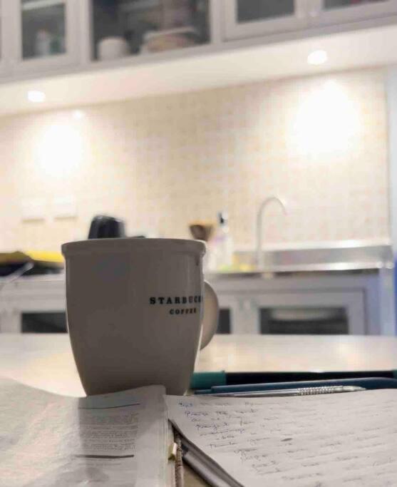 Budget 2 Bedroom With Free Parking Near Naia Apartment Manila