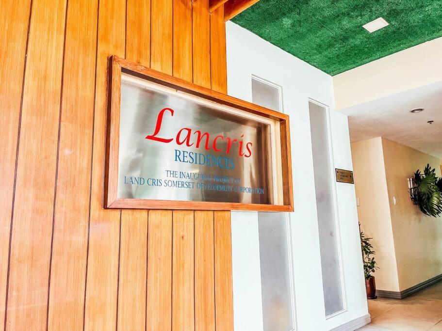 Apartment 2br With Balcony Free Use Pool, Gym, Bball, Netflix *