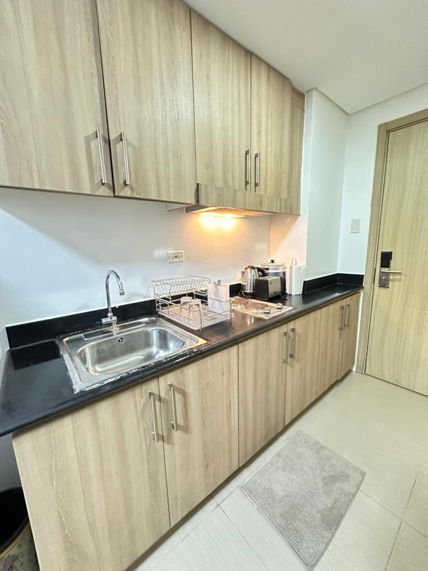 Angel 1 Bedroom In Shore Pasay