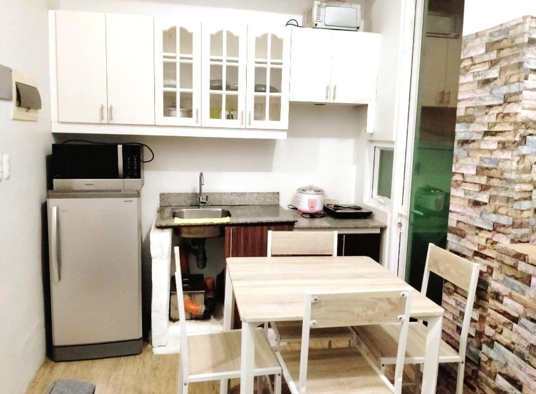 Alabang Cozy * Manila