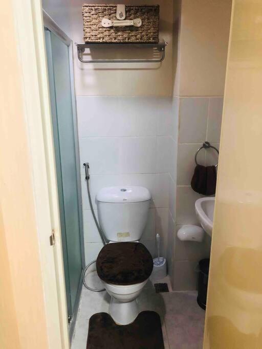 Stylish 1 Bedroom Near Bgc+airport!netflix+dsny+50mbps Apartment *