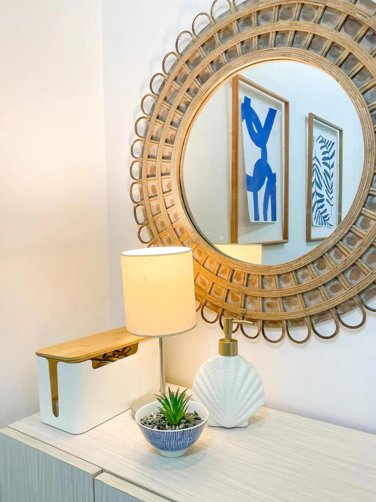 Cozy Mandaluyong With Wifi & Near Train Station Apartment *
