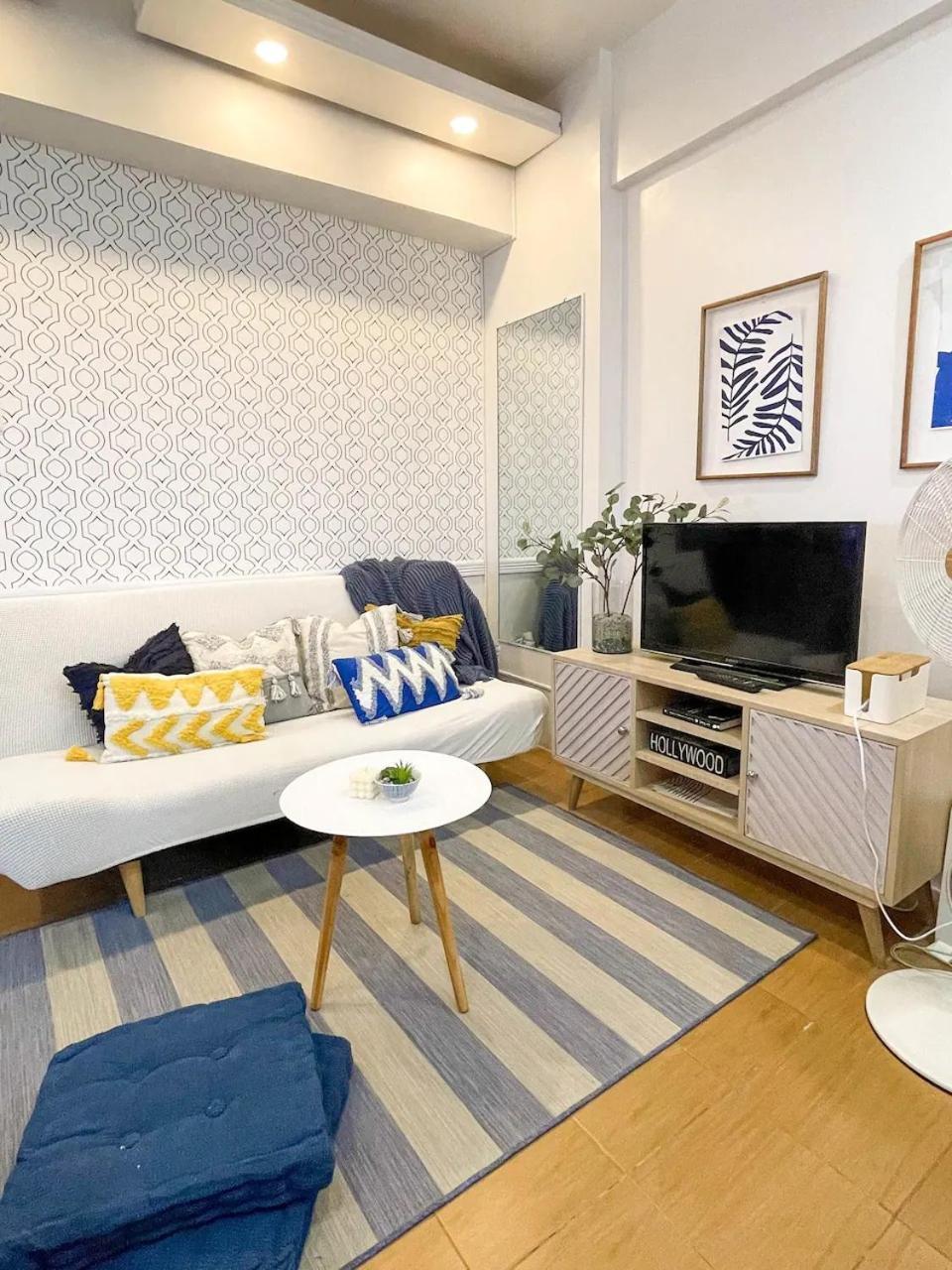 Cozy Mandaluyong With Wifi & Near Train Station