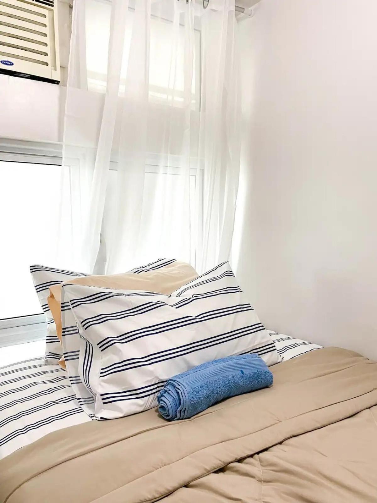 Cozy Mandaluyong With Wifi & Near Train Station *