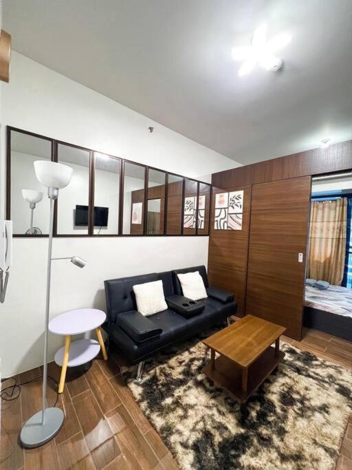 The Modern Flats At Air Residences With Wifi&city View Manila