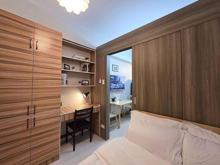1br Unit Condotel W Balcony Fame Residences -fm38 Apartment *