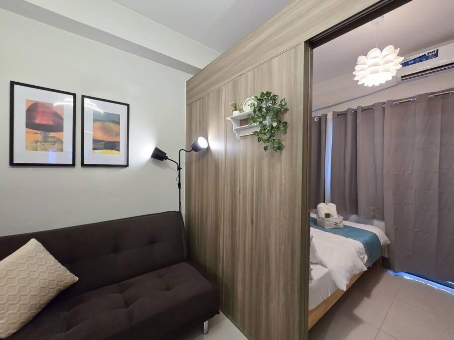 1br Unit Condotel W Balcony Fame Residences -fm38 Apartment Manila