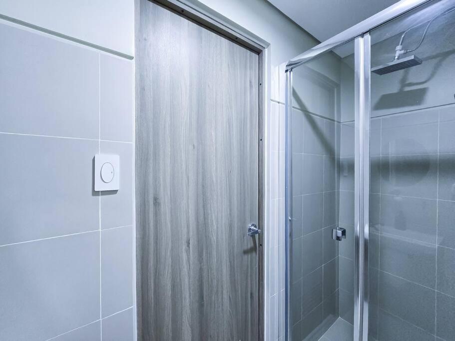 1br Unit Condotel W Balcony Fame Residences -fm38 Apartment *