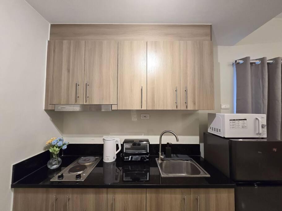 Apartment 1br Unit Condotel W Balcony Fame Residences -fm34 *
