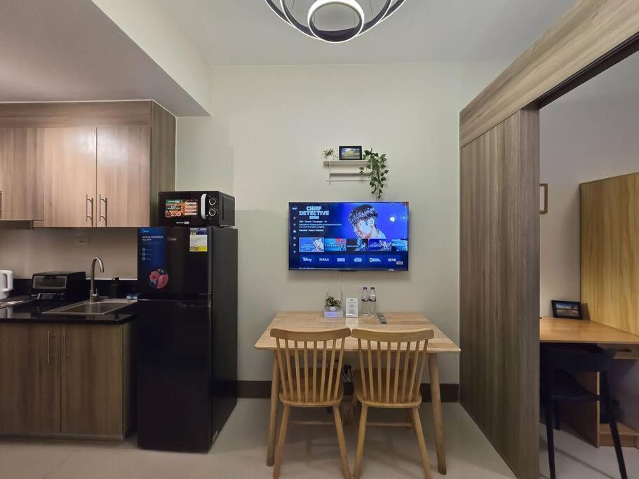 1br Unit Condotel W Balcony Fame Residences -fm33 *