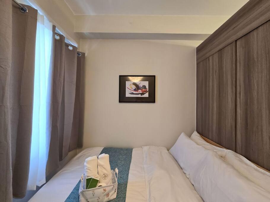 1br Unit Condotel W Balcony Fame Residences -fm33