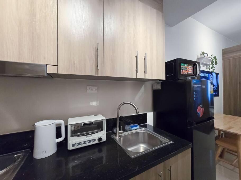 1br Unit Condotel W Balcony Fame Residences -fm32 *