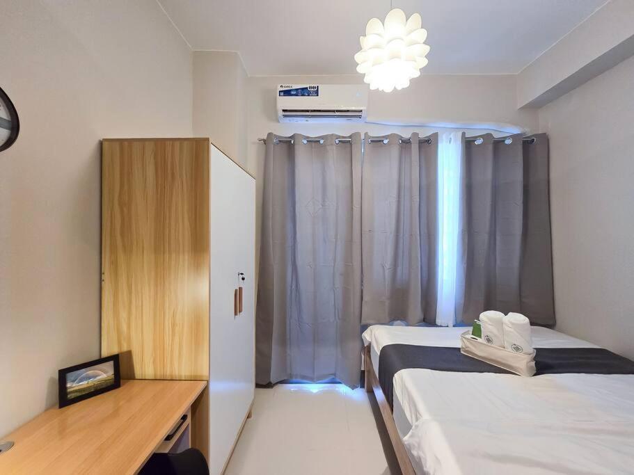1br Unit Condotel W Balcony Fame Residences -fm32 Apartment