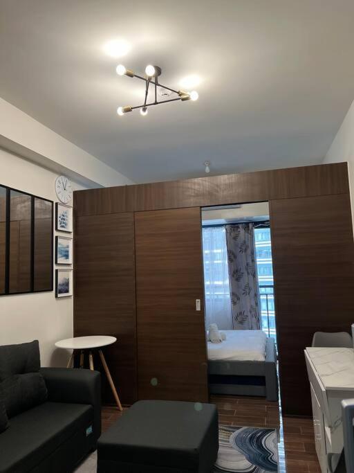 Air Residences - 1 Bedroom Unit With Wifi And Netflix Manila