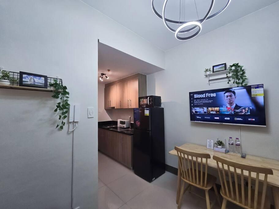 1br Unit Condotel W Balcony Fame Residences -fm31 Manila