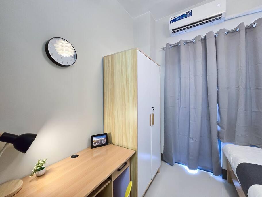 Apartment 1br Unit Condotel W Balcony Fame Residences -fm31 *
