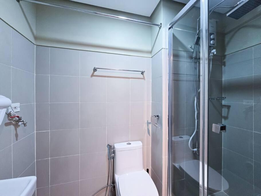 1br Unit Condotel W Balcony Fame Residences -fm31 *