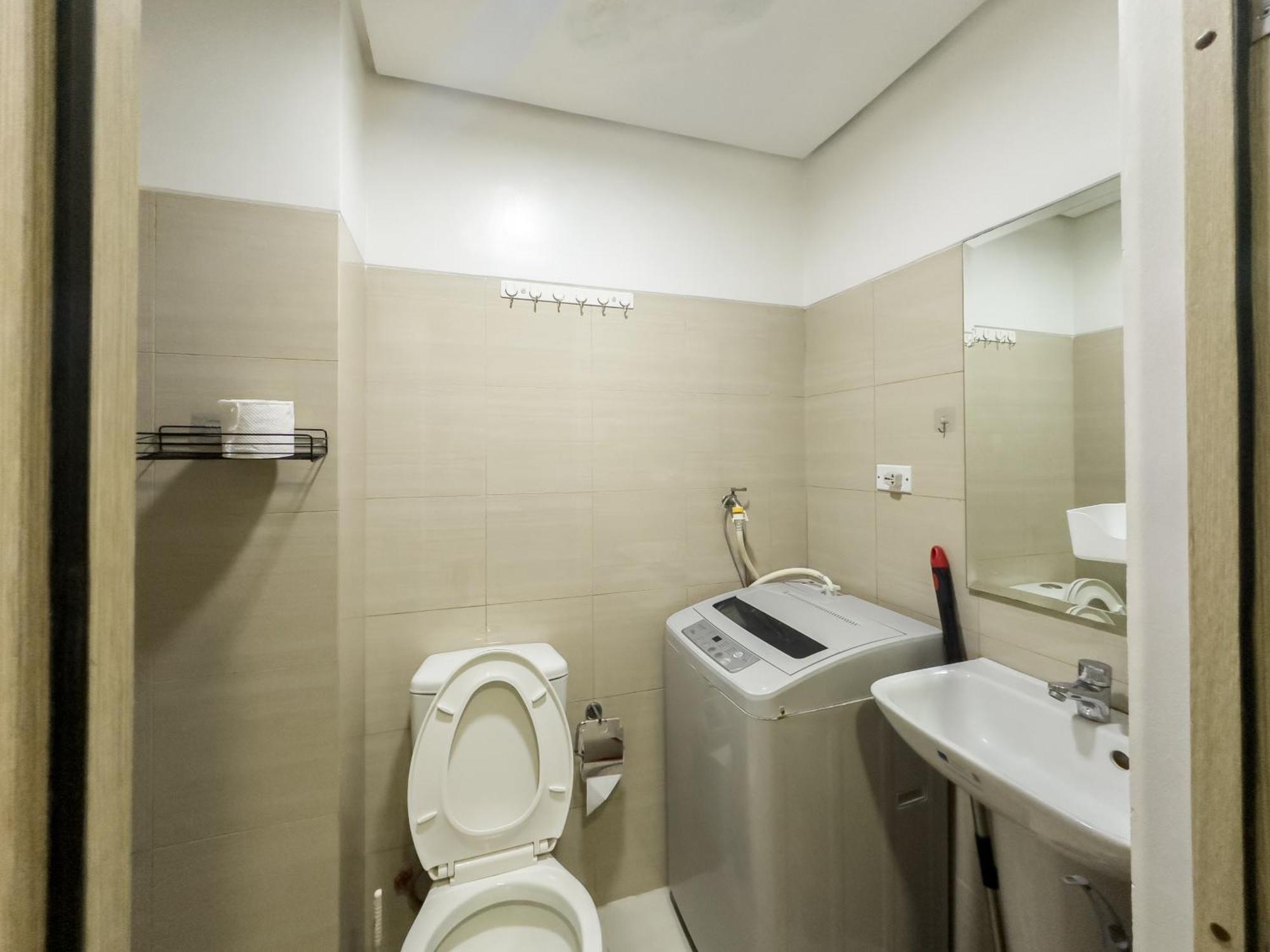 Gemstonebr In Smdc Shore Residences * Manila