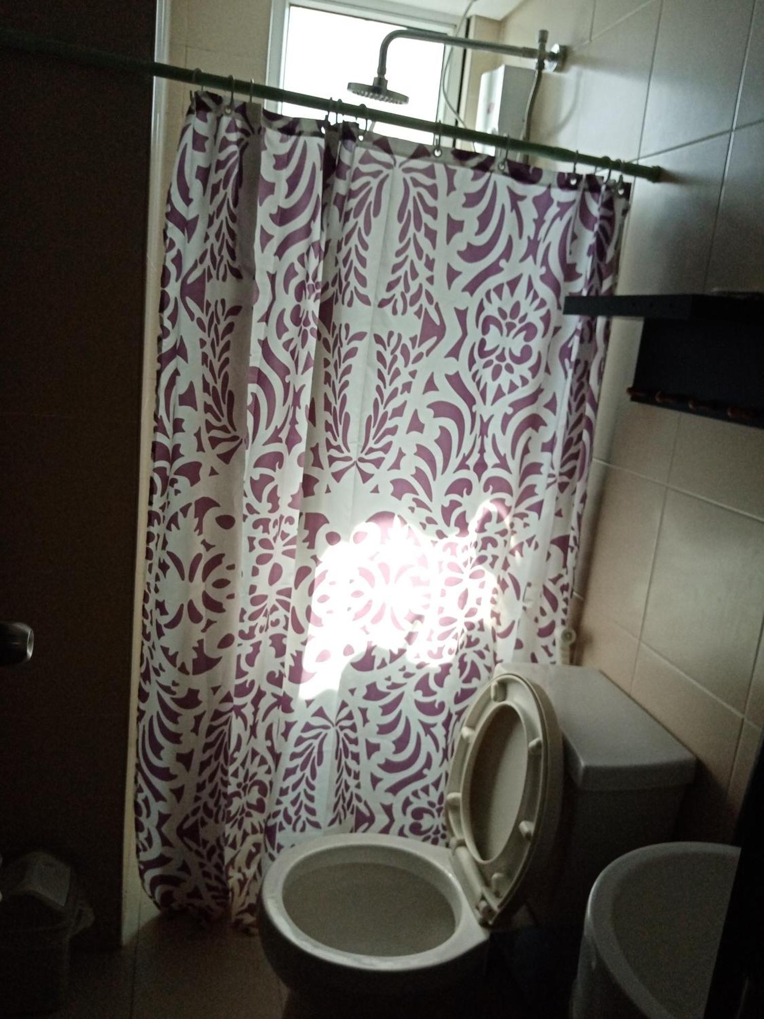 1 Br. -edsa Makati *