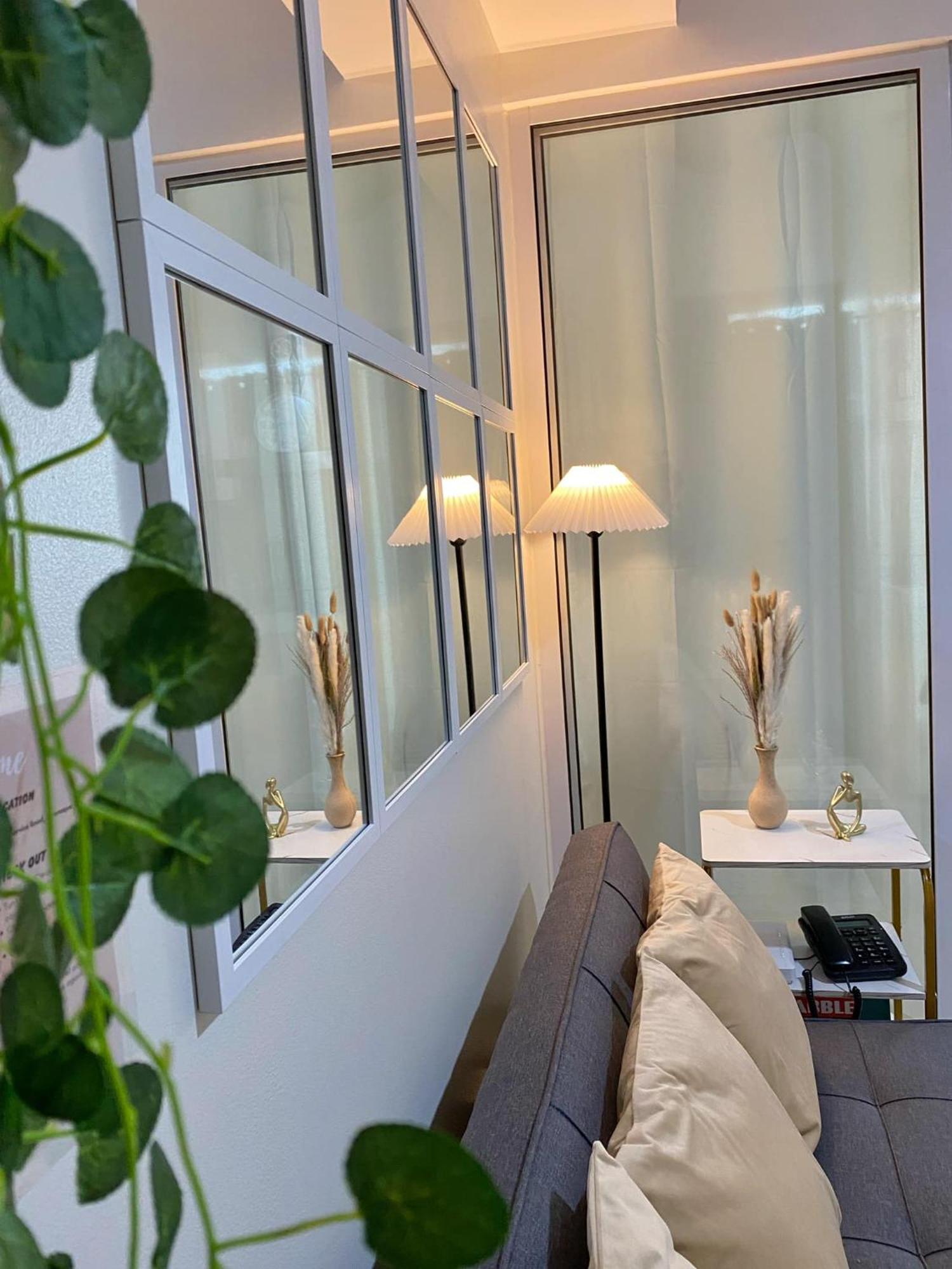 Apartment Beach Front Living In The Heart Of The City, Azure Residences