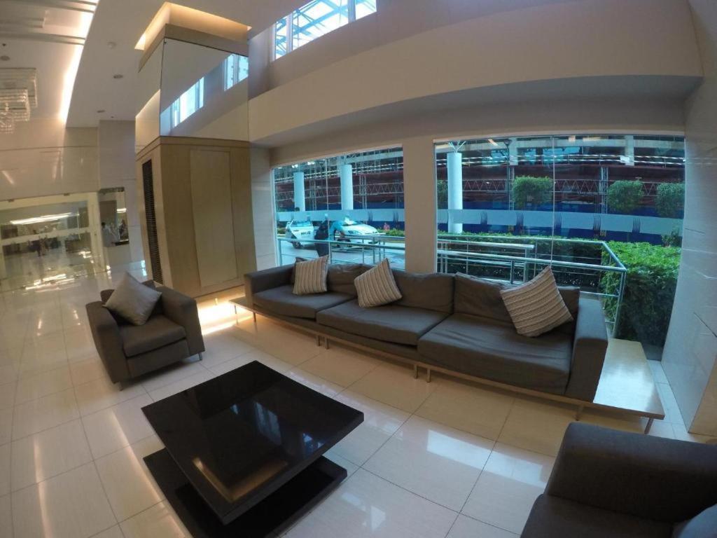 Apartment Grass Residences Sm North Qc