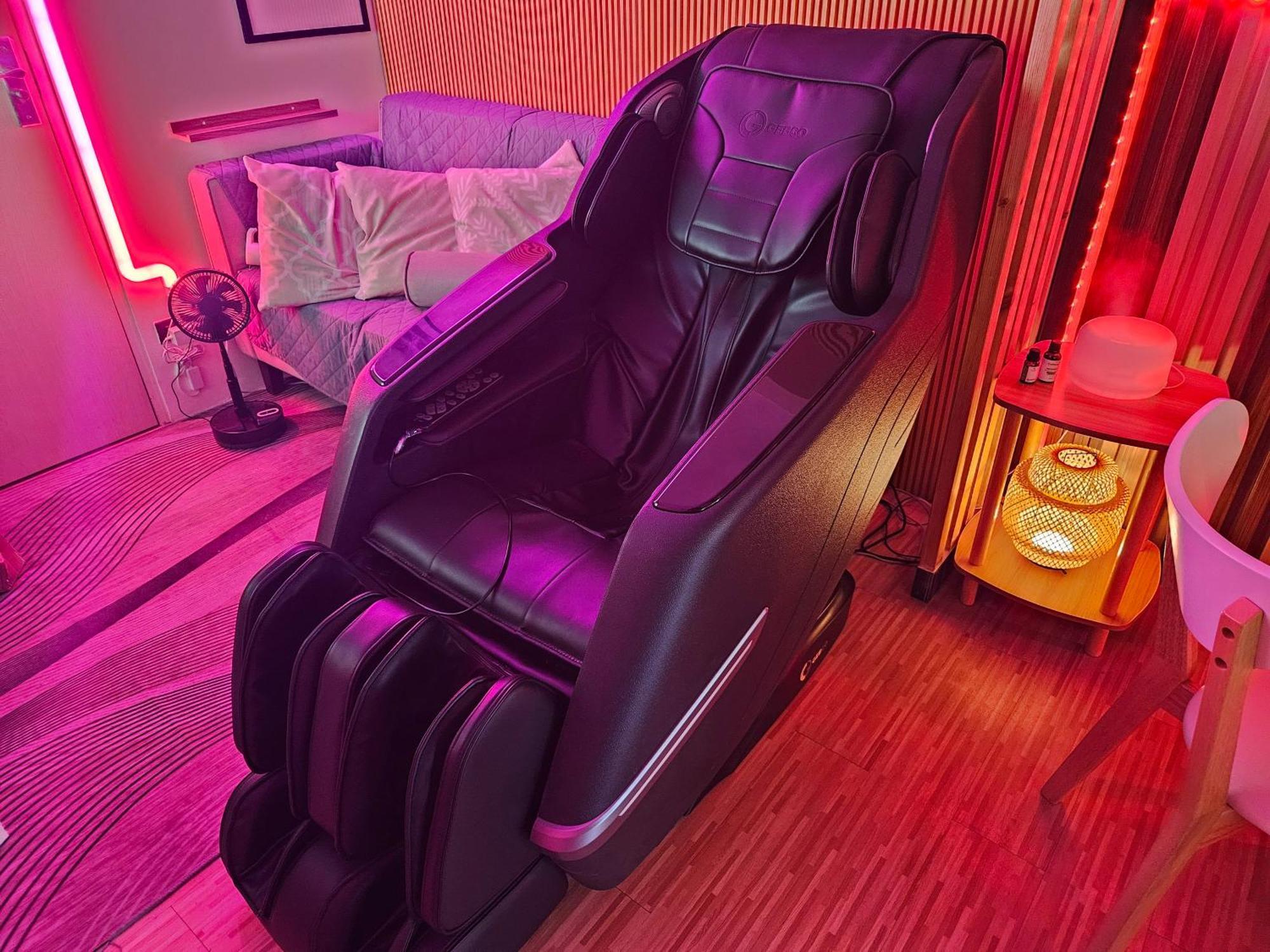 Dlighful Pad's Massagechair Freeparking Bar Park Garden