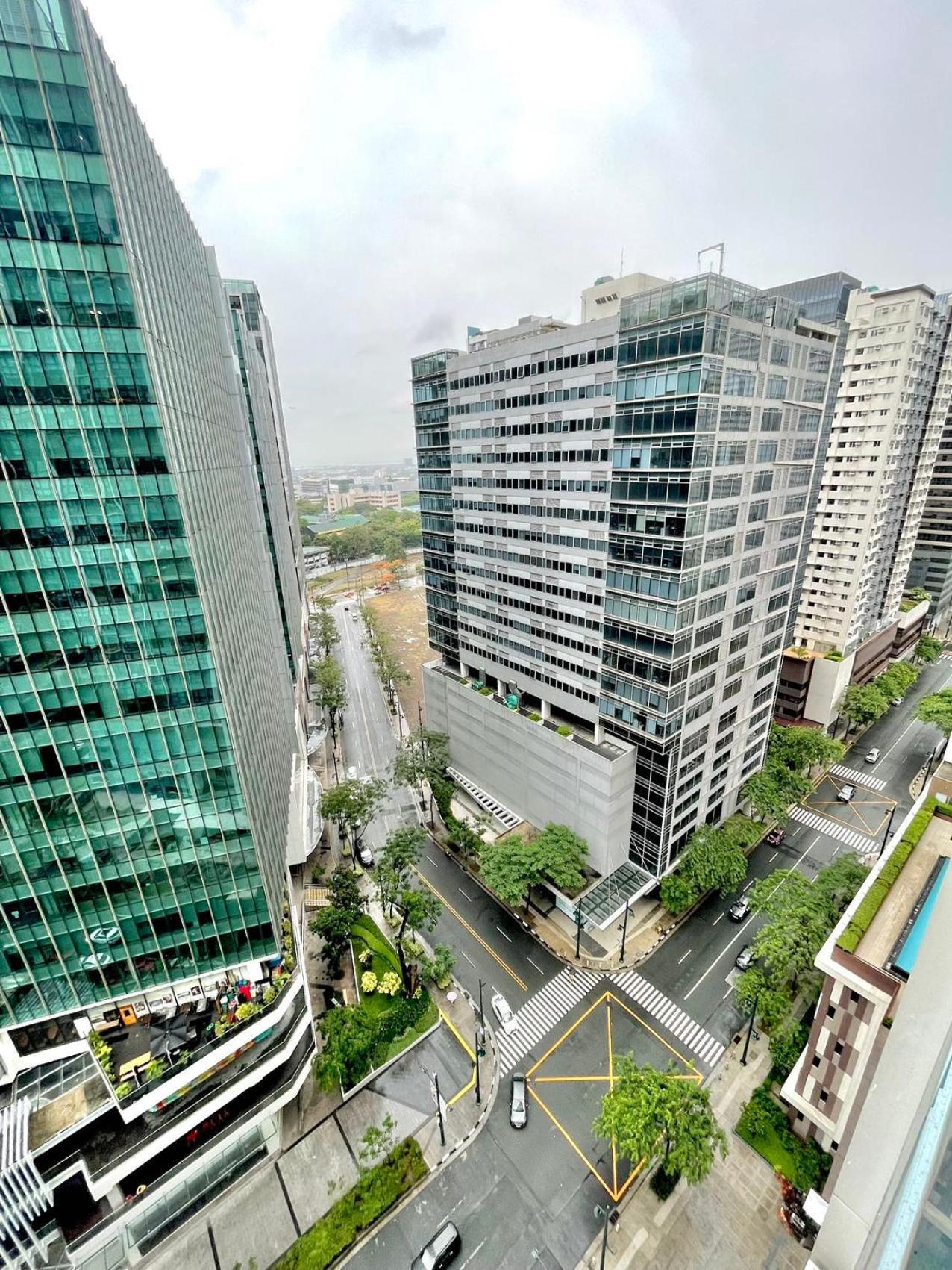 Apartment Spacious 2-br Unit In One Uptown Residences Manila