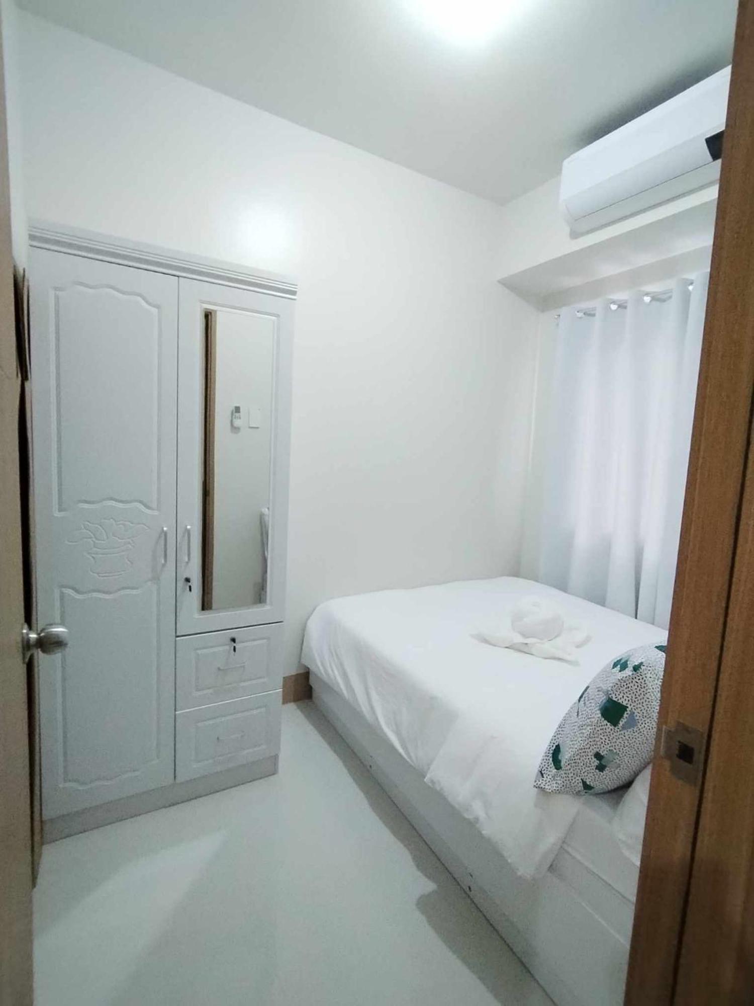 Cozy 642 Shore3 Tower2 Near Moa Apartment