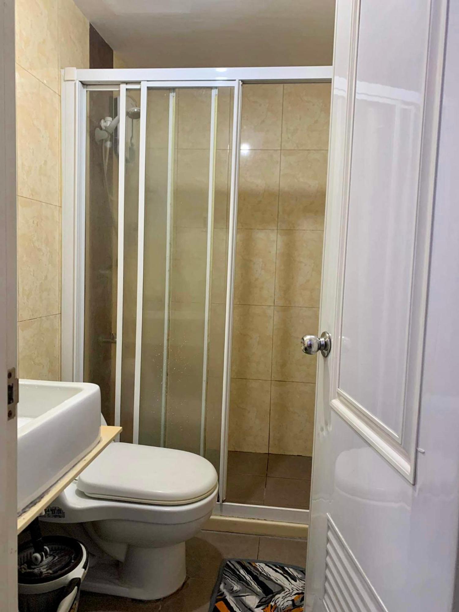 Fernhouse Affordable Cozy 2br Unit In Malate *