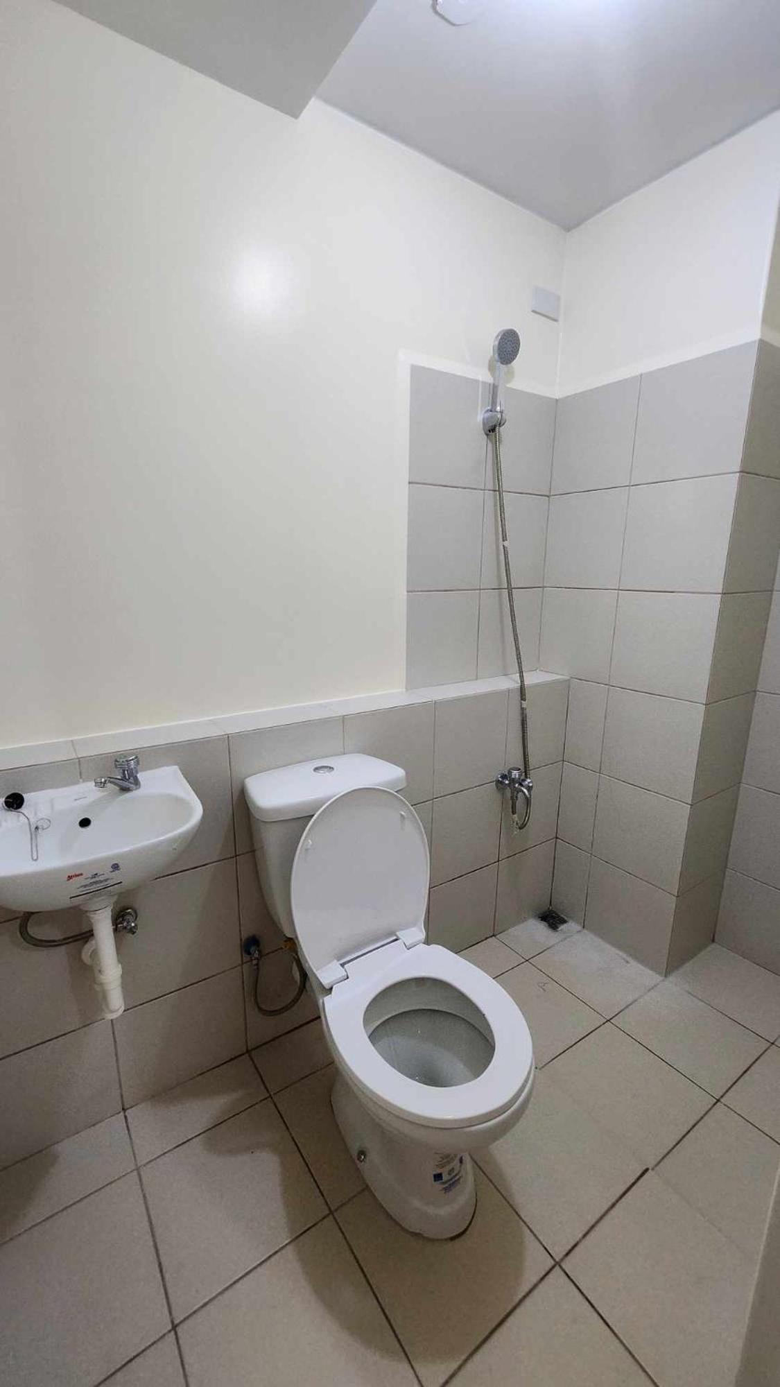 Urban Deca R1125 Ortigas Sm East Apartment Manila