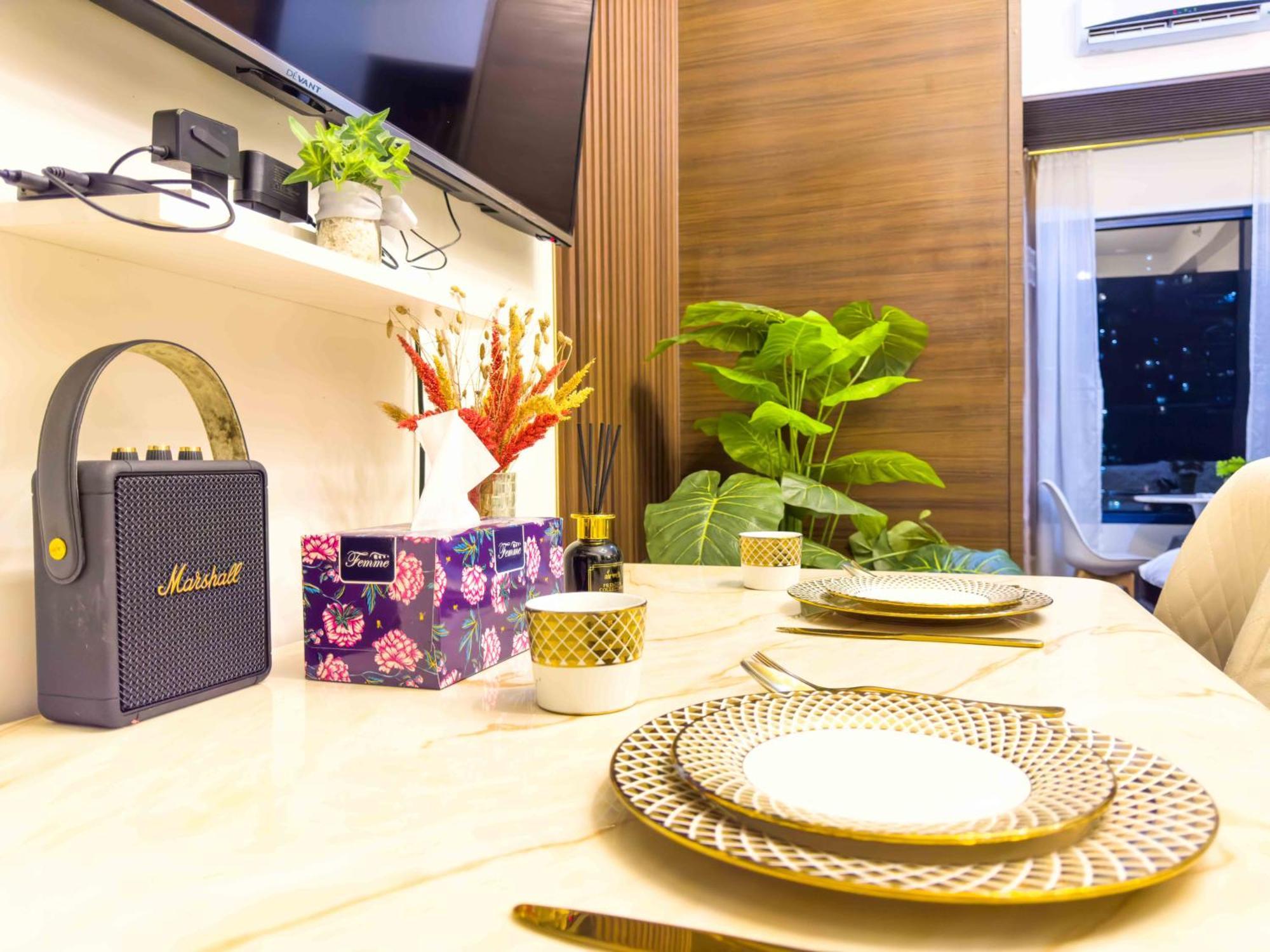1br Makati, Air Residences M002 Apartment *