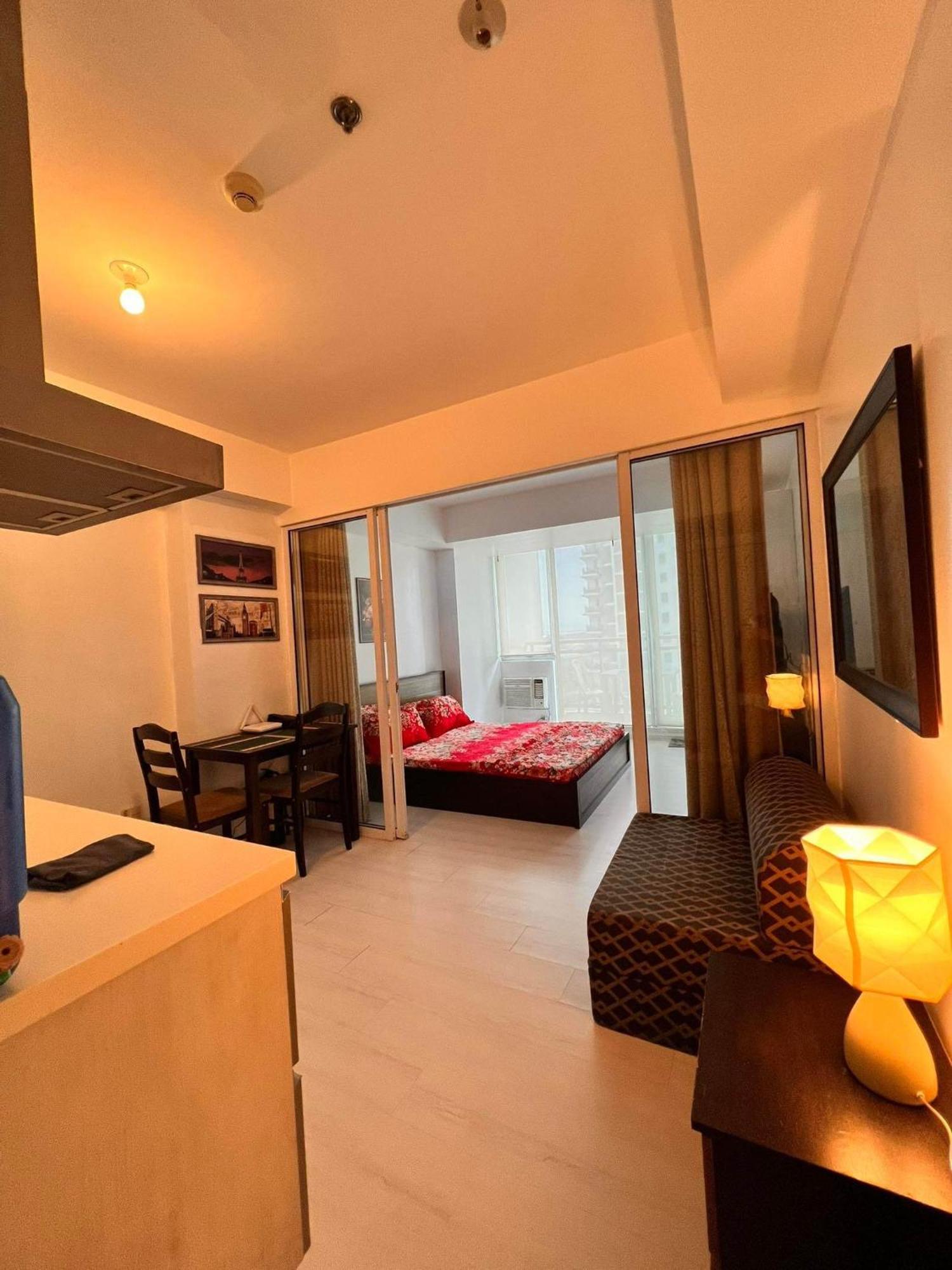 Residences In Azure Condominium Paranaque City Metro