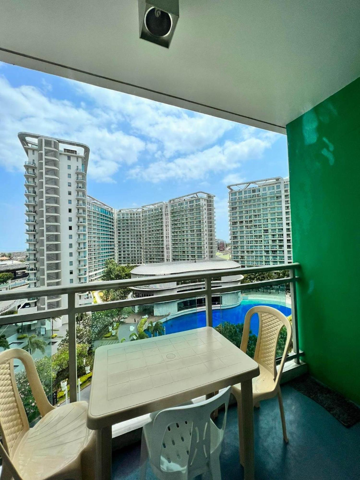 Residences In Azure Condominium Paranaque City Metro Manila