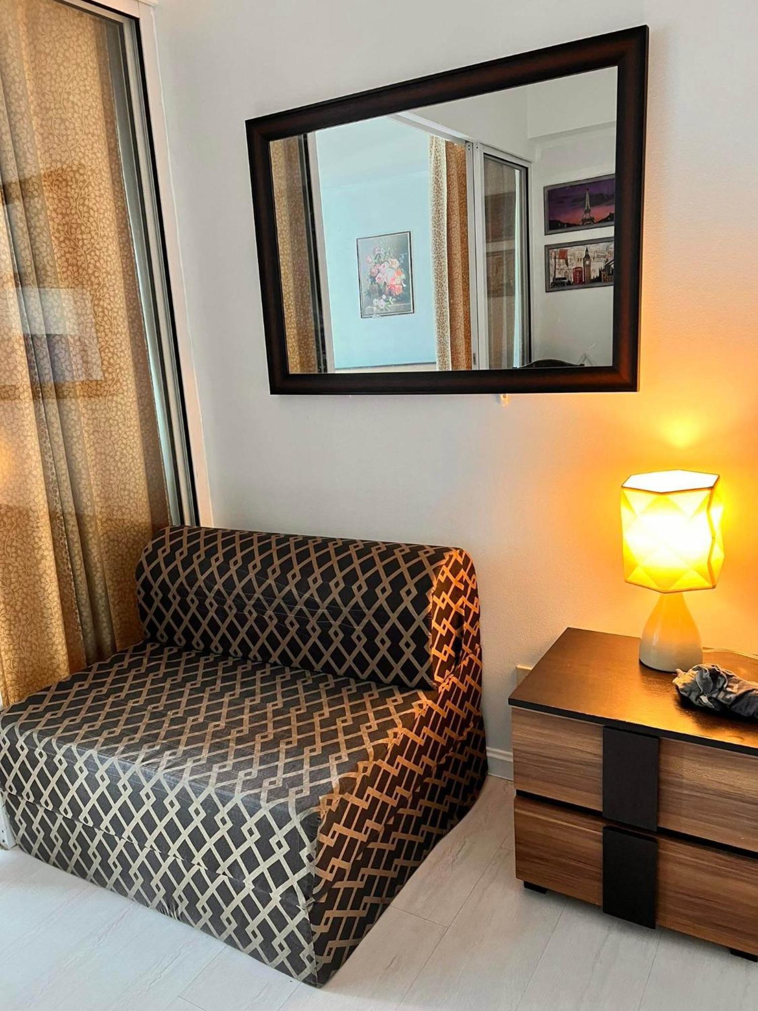 Residences In Azure Condominium Paranaque City Metro Aparthotel *