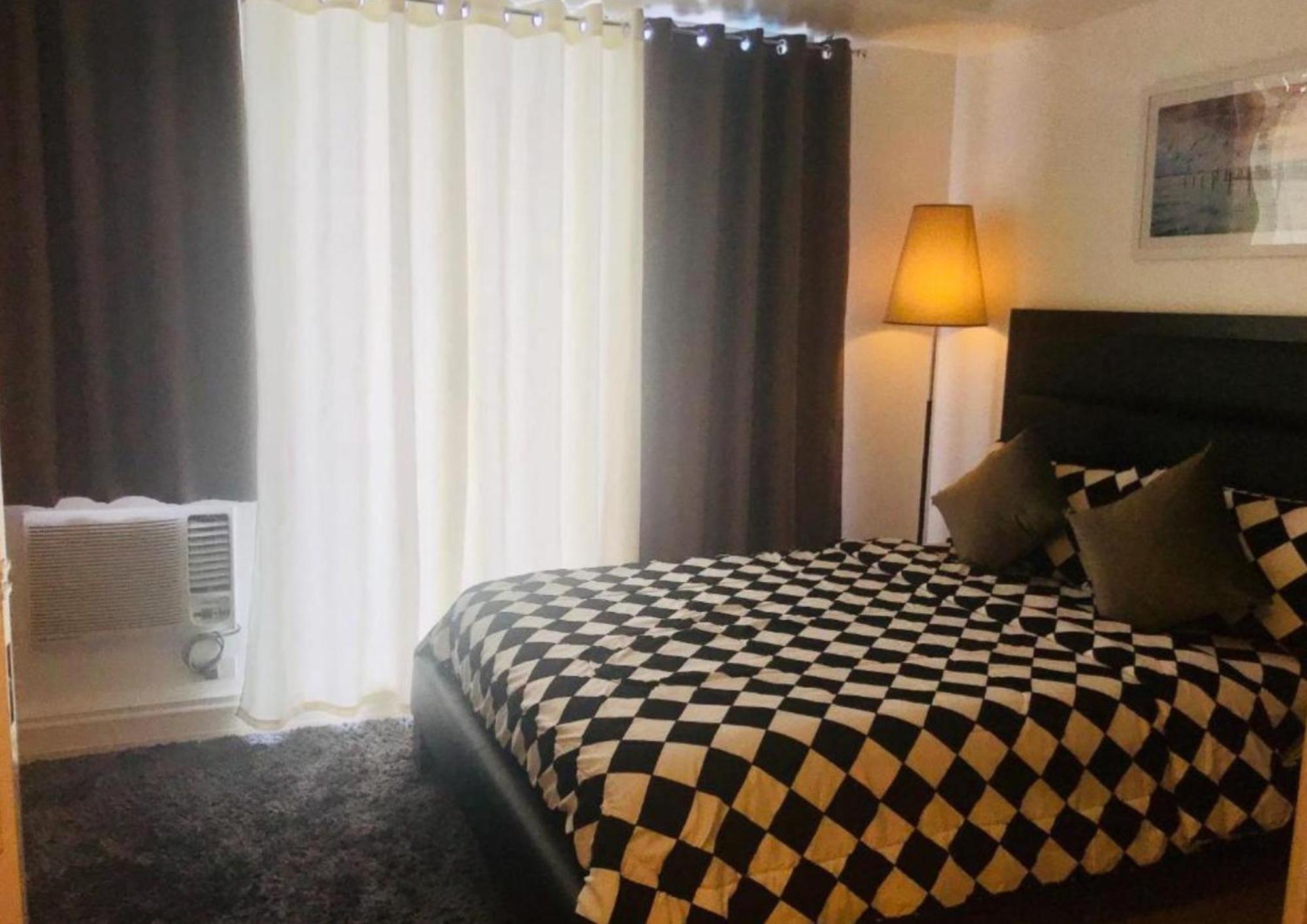 Aparthotel Riel's Condotel In Azure Beach Residences Manila