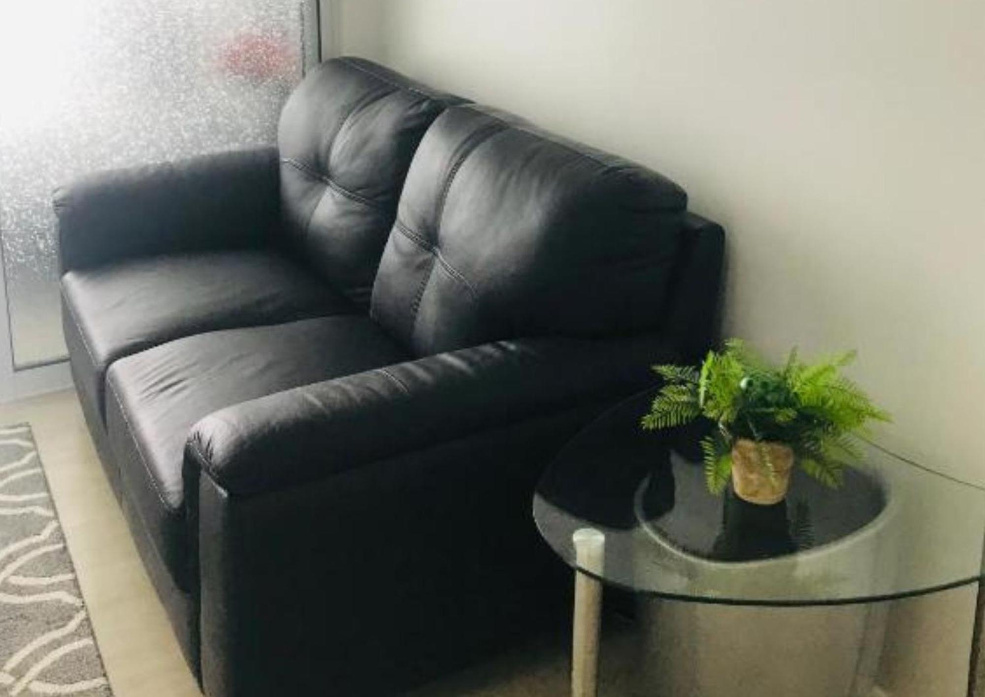 Aparthotel Riel's Condotel In Azure Beach Residences Manila