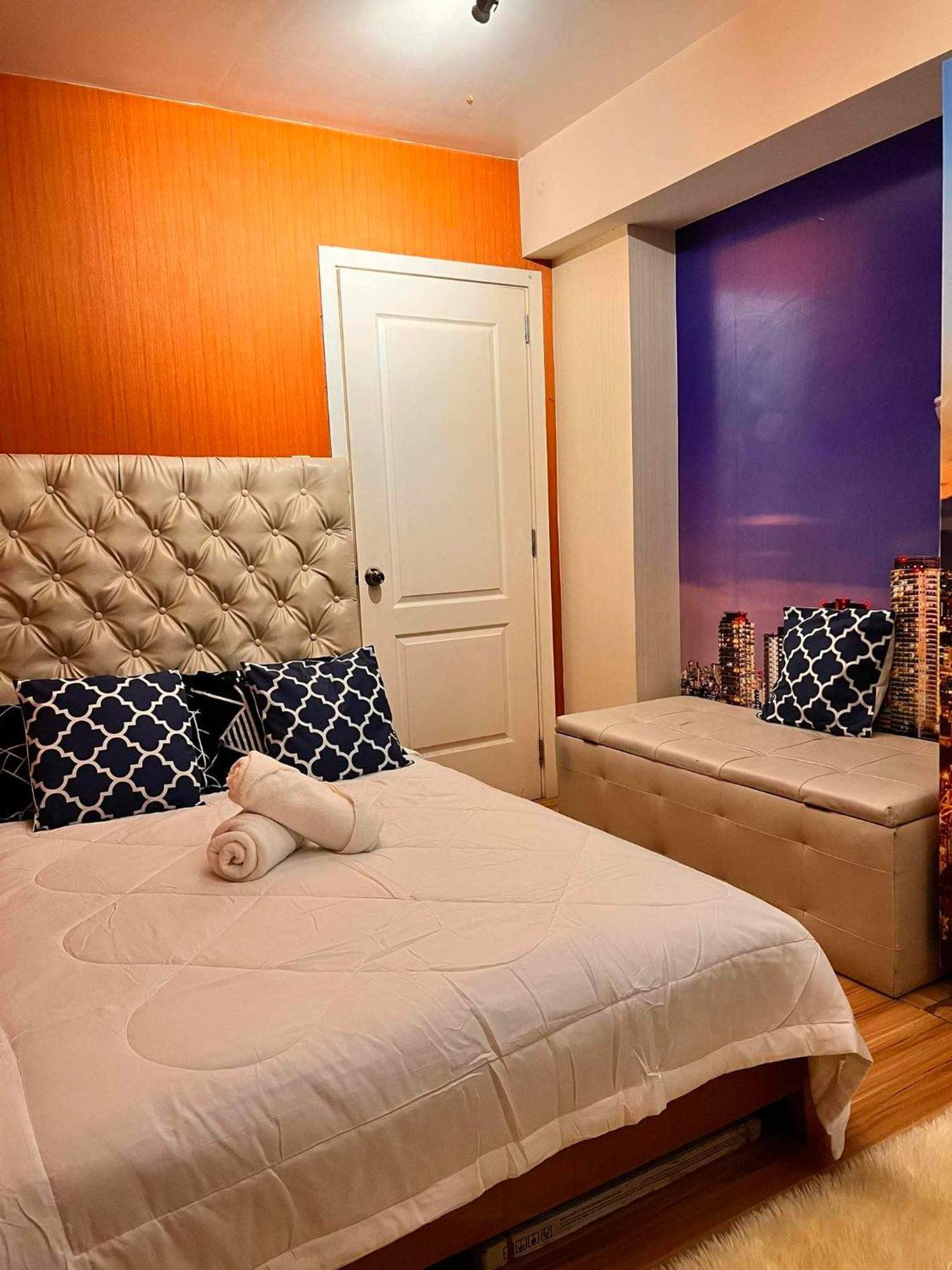 Riel's Condotel In Azure Beach Residences Aparthotel *