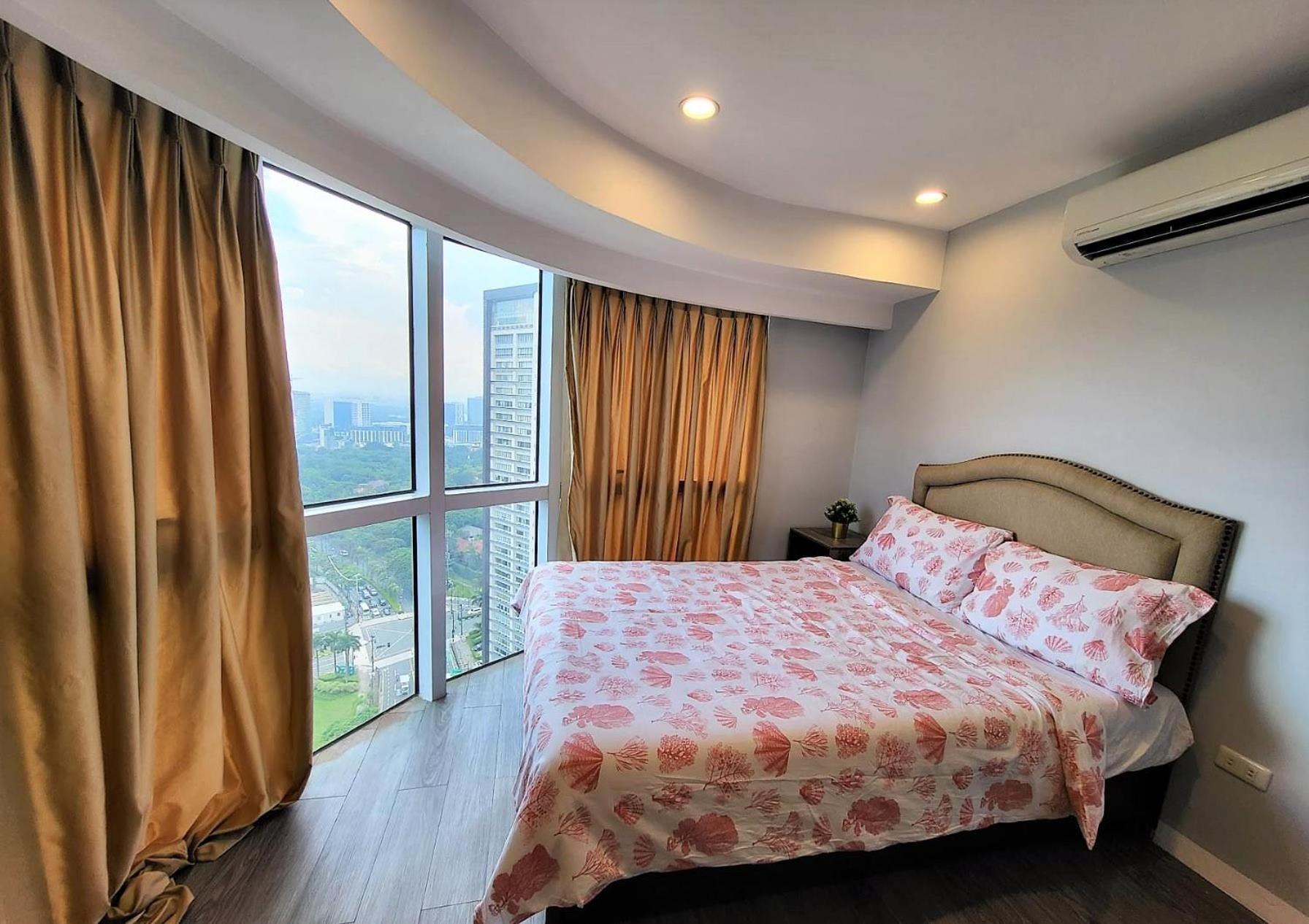 Muggle - Bonifacio Global Taguig *