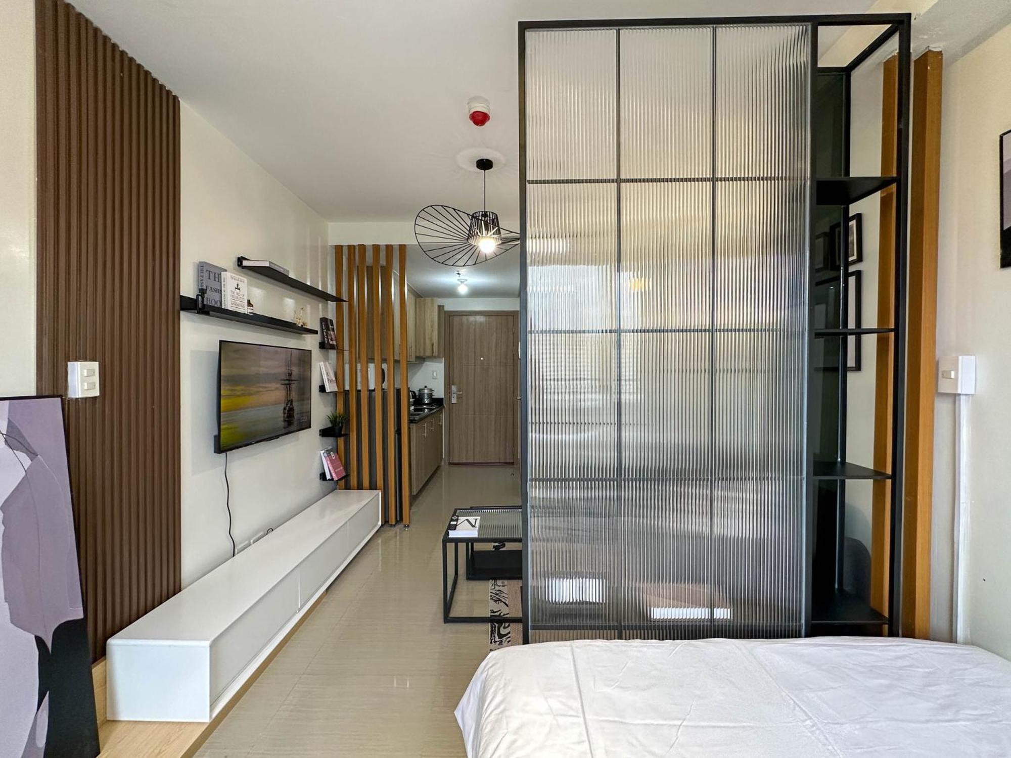 Gemstonebr In Smdc Shore 2 Residences Apartment