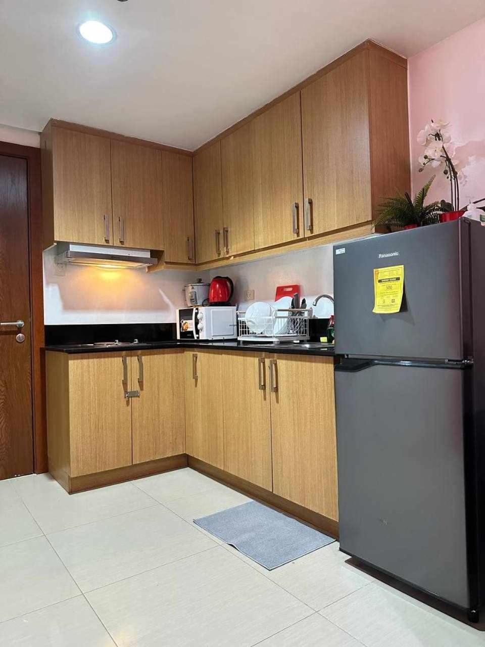 Moa Condotel Staycation By Abode Property
