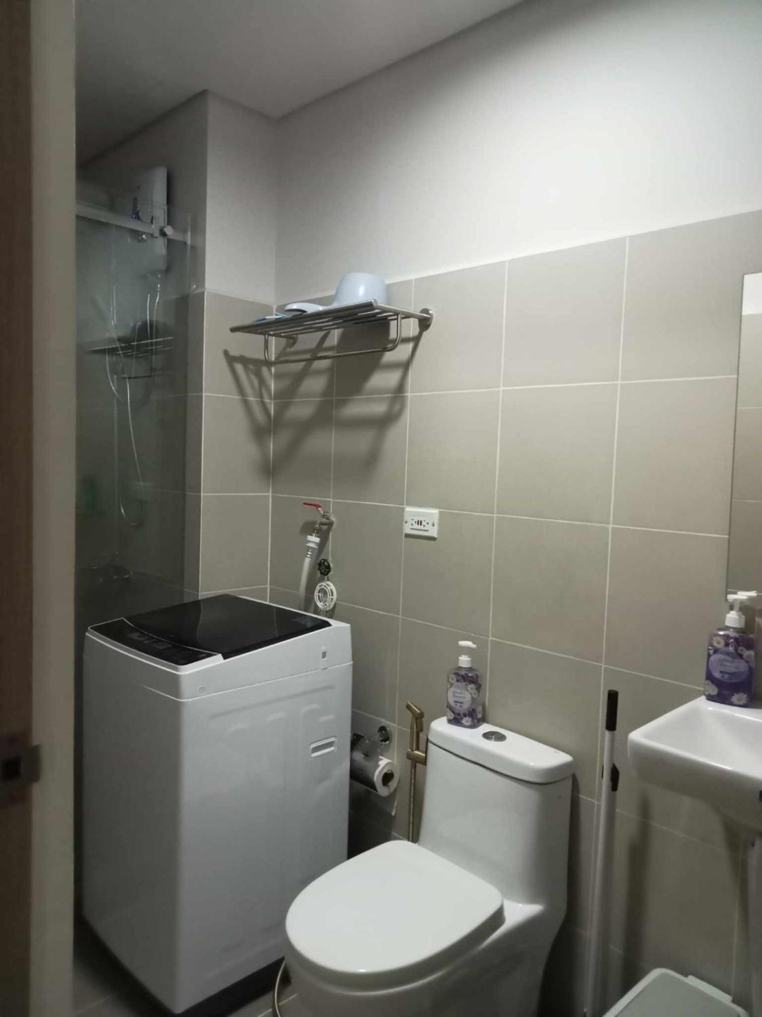 Free Wi-fi Luxurious Haven By The Bay - 2br Near Moa Picc Ccp Apartment Manila