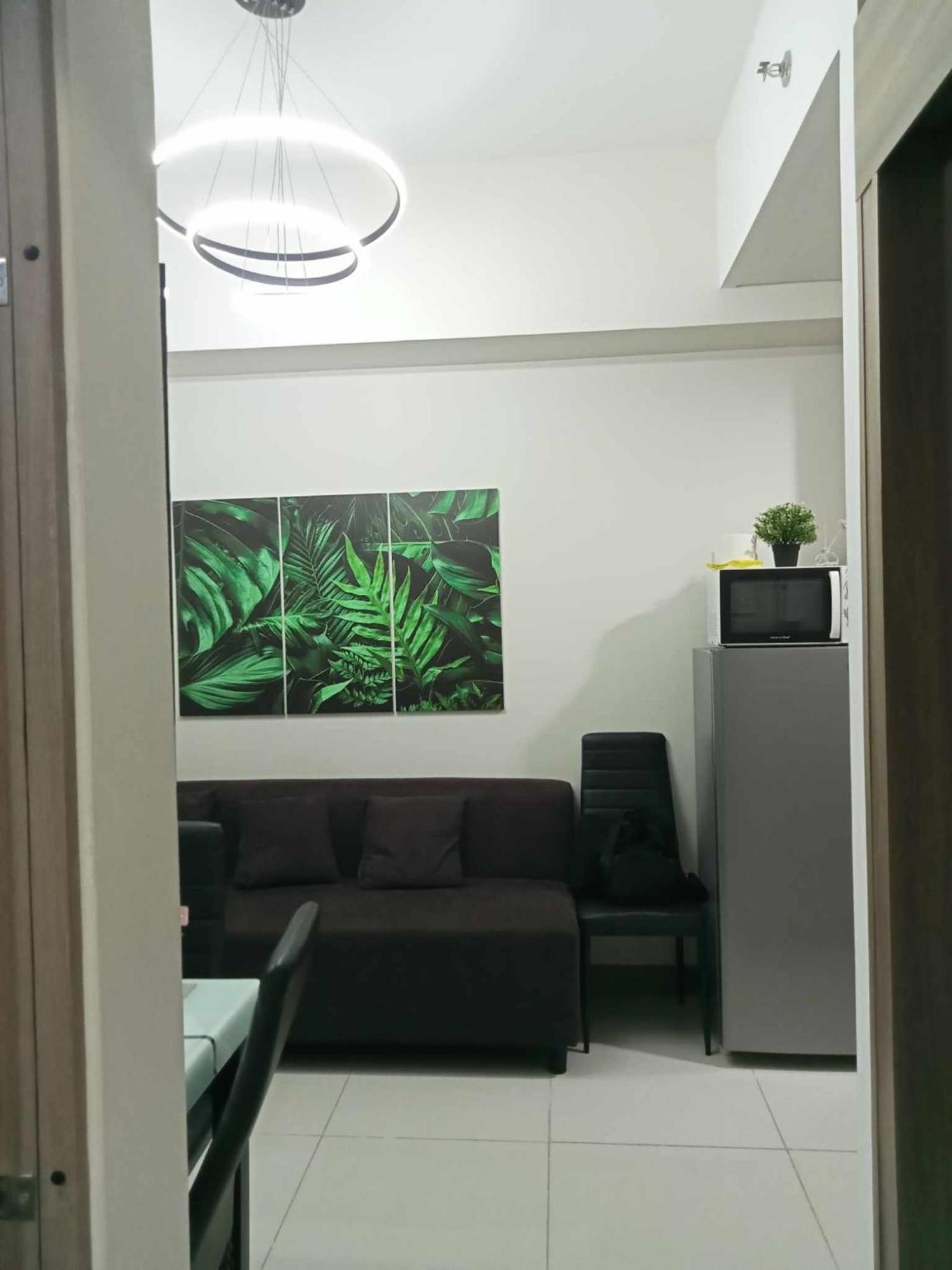 Free Wi-fi Luxurious Haven By The Bay - 2br Near Moa Picc Ccp
