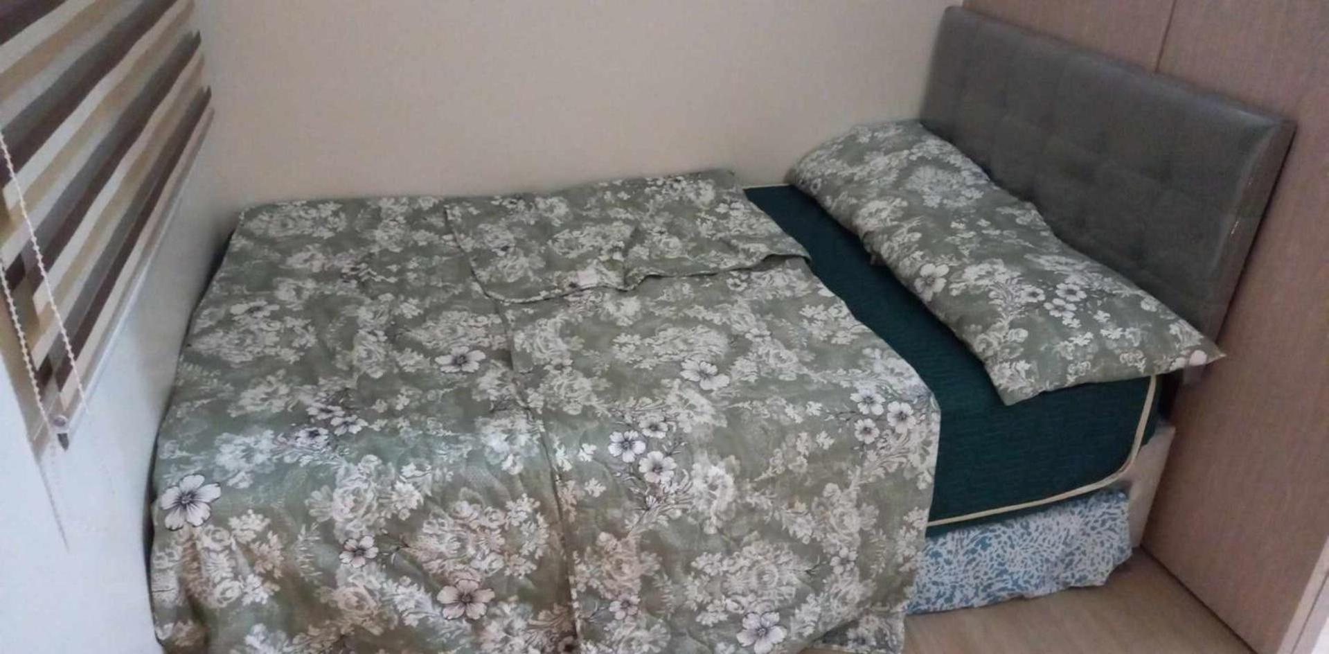 Apartment Comfy 1 Bedroom With Netflix & Free Wifi - Trees Residences Manila