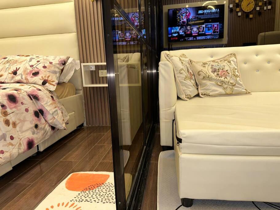 Air Residences Staycation By Chic Abode Brand New 400mbps Wi-fi Apartment